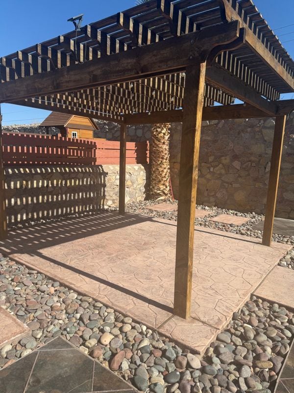 Building Photo - 4644 Beacham St