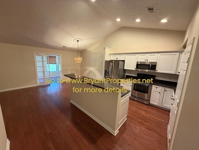 Building Photo - 395 Devon Chase Hill