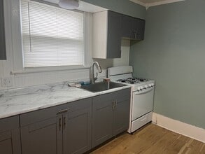 Building Photo - 416 Franklin St