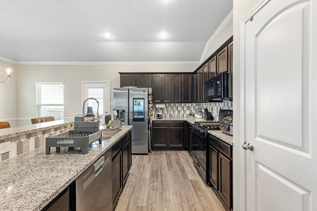 Foto del edificio - 3735 Kaylee Rd