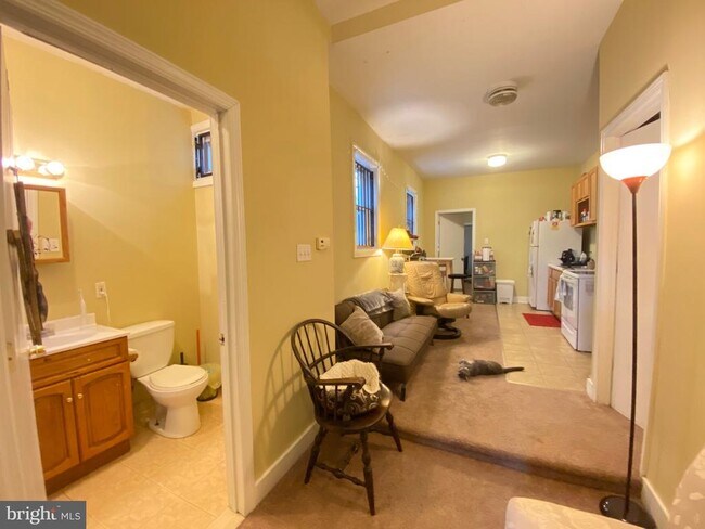 Foto del edificio - 1435 W Norris St