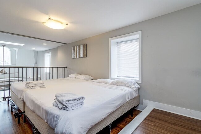 Foto del edificio - 870 N Orleans St