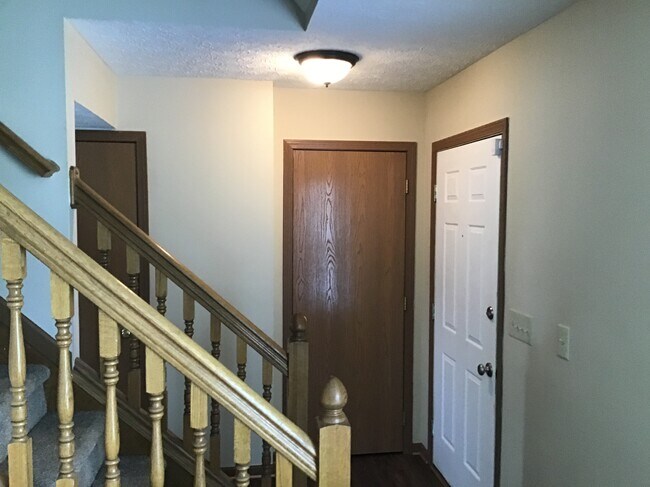 Foto del edificio - 6809 Hilmar Drive