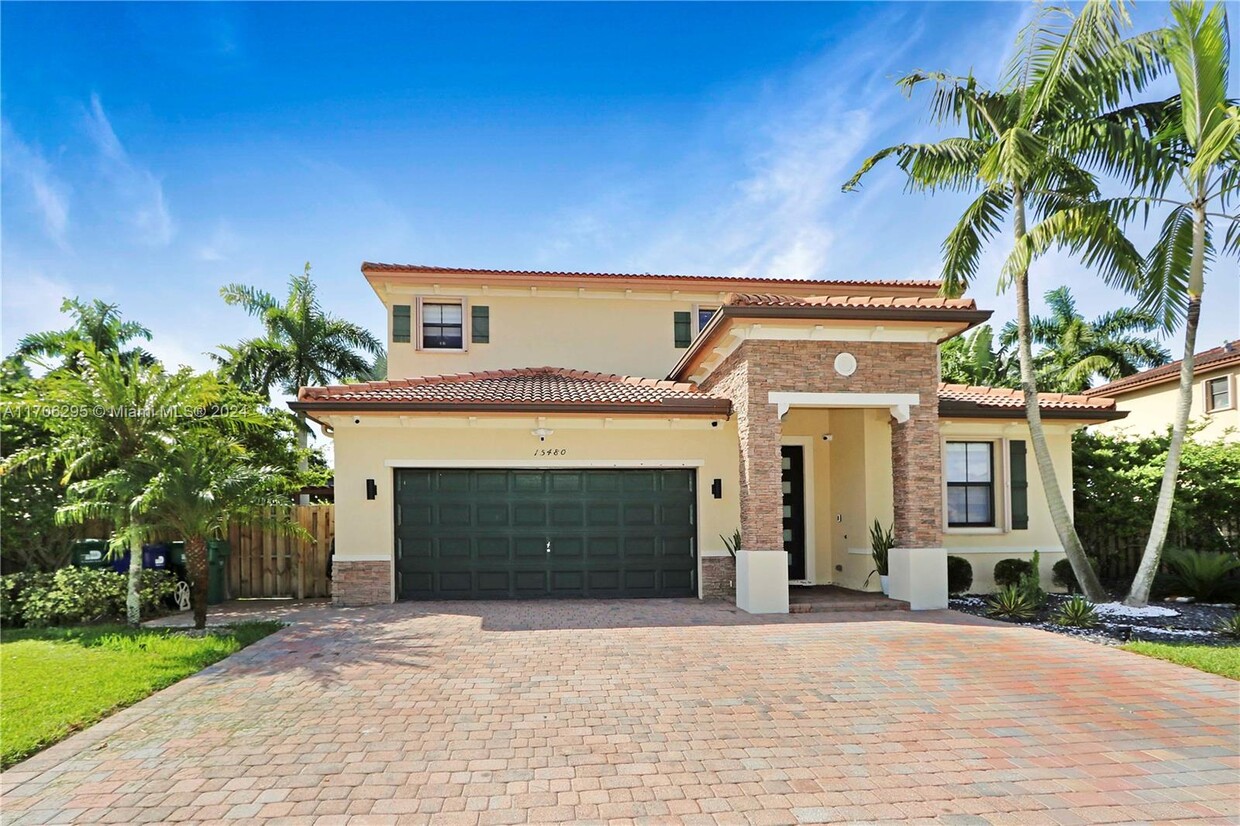 Foto principal - 15480 SW 119th Terrace