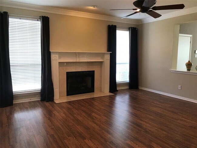Building Photo - 3804 Blaylock Pl