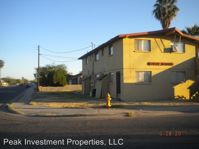 Building Photo - 98 W Orchid Ln