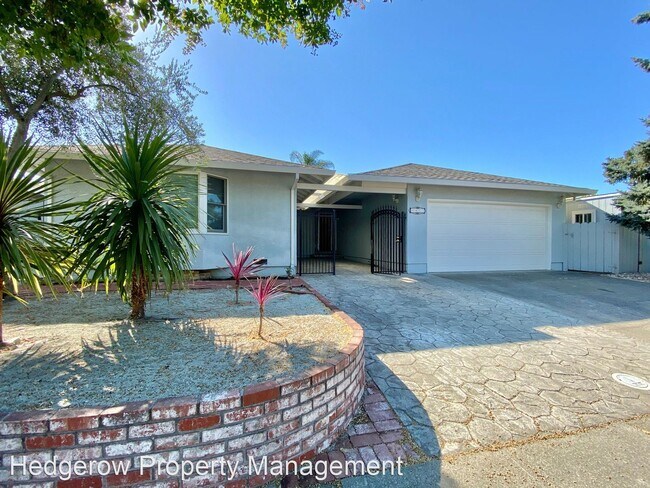 Building Photo - 3 br, 2 bath House - 4453 Tanglewood Way