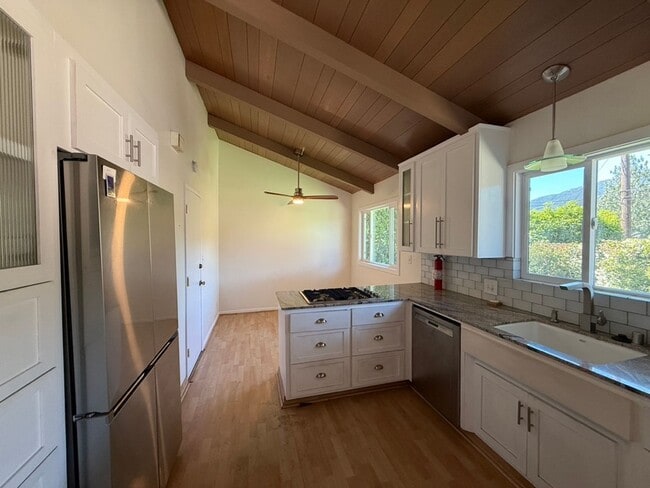 Building Photo - 9235 Creemore Dr