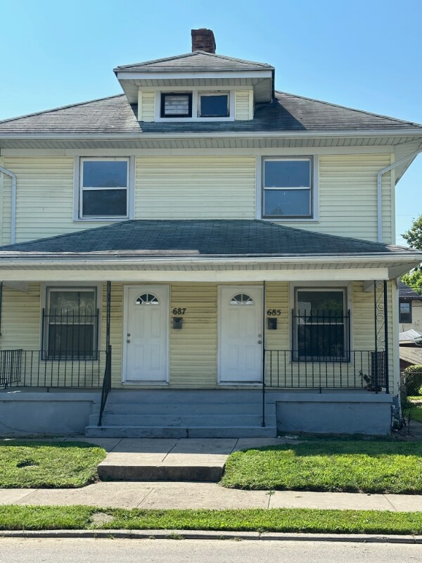 Primary Photo - 685 Randolph St