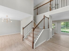 Building Photo - 1227 Lake Estates Ct