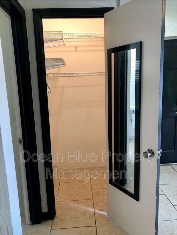 Foto del edificio - 256 16th Ave NE