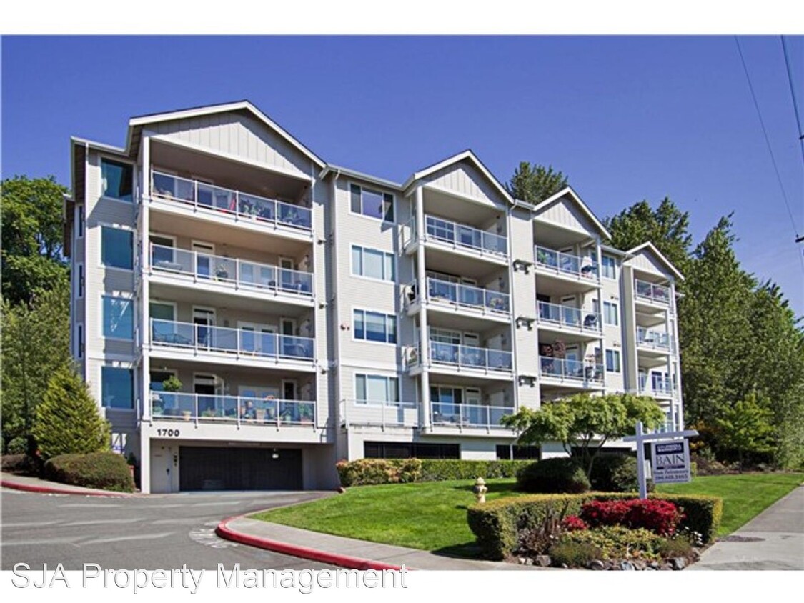 Foto principal - 1700 Lake Washington Blvd N