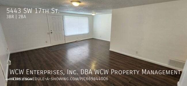 Building Photo - 5443 SW 17th St