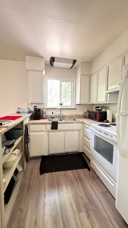 Building Photo - 69 N Roop St
