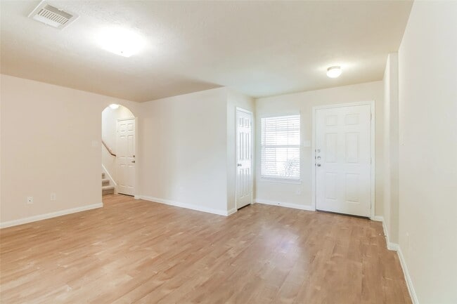 Building Photo - 13407 Ella Ridge Lane
