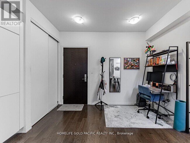 Photo du bâtiment - 460-460 Adelaide St E