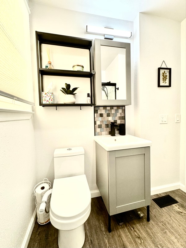 Building Photo - 1804 28th Ave N