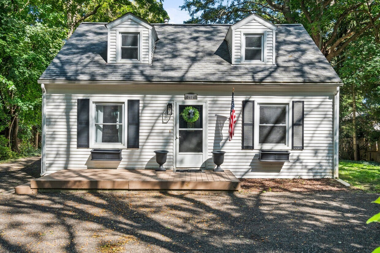 3404 N Dixboro Rd, Ann Arbor, MI 48105 House Rental in Ann Arbor, MI