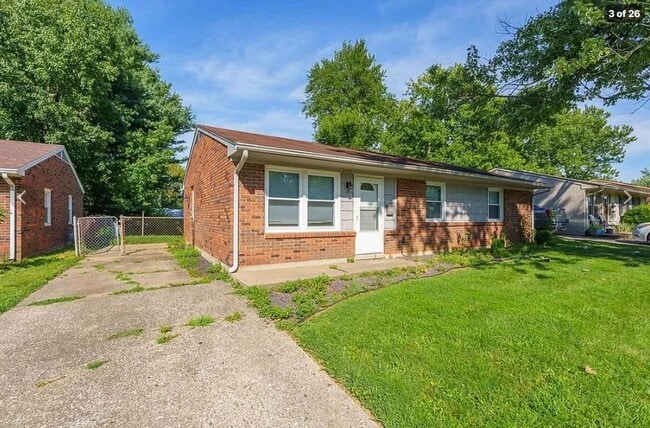 Building Photo - 2705 Redford Dr