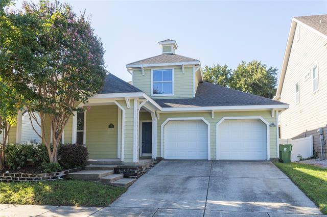 Building Photo - 1600 Oakcrest Dr