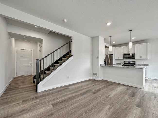 Building Photo - Birchwood Grove