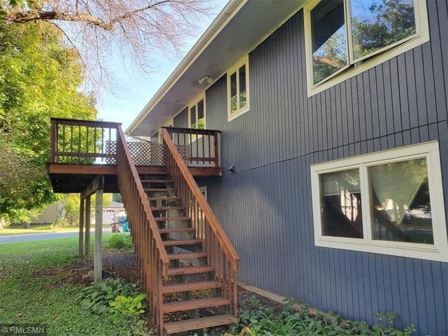Foto del edificio - 2117 Fern Ln