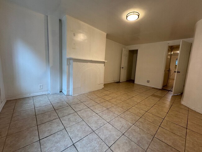 Foto del edificio - 860 Herkimer St