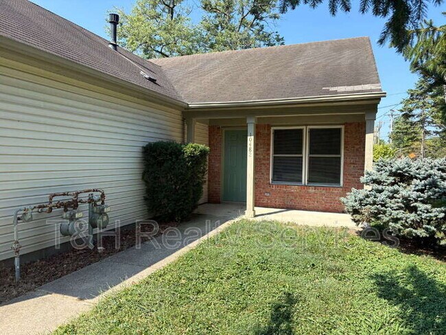 Building Photo - 10482 Bellefontaine St
