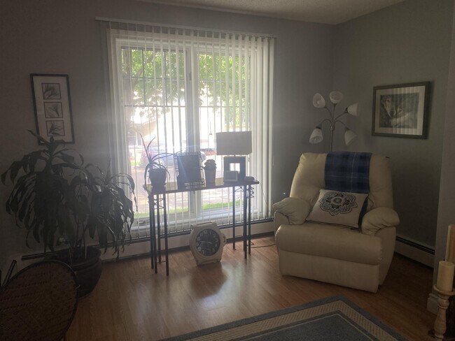 Photo du bâtiment - 2242 Cornwall St