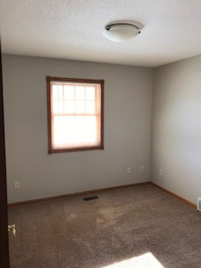 Foto del edificio - 526 28th Ave N