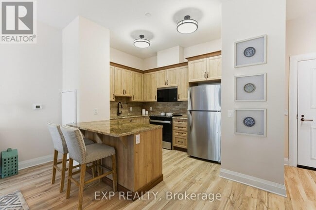 Building Photo - 277 Coleman St