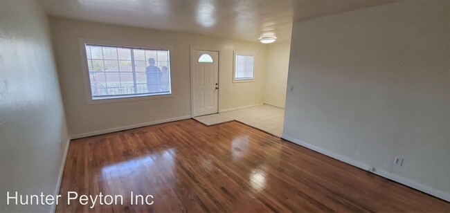 Building Photo - 1537 Washington Ave