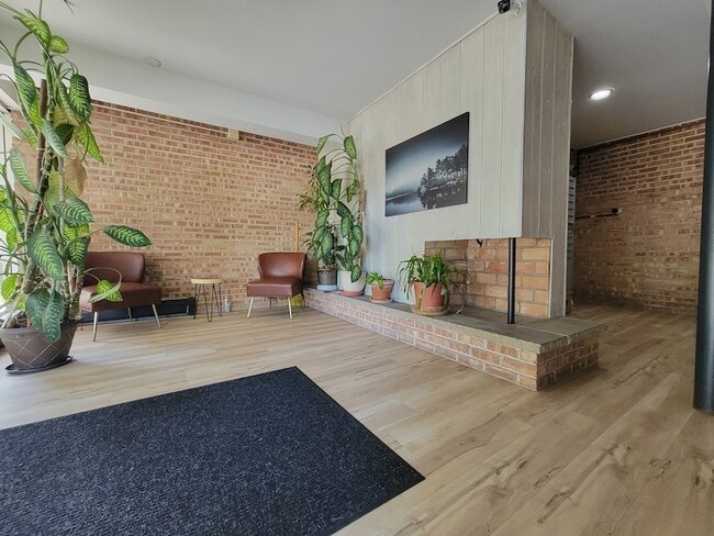 Foto del edificio - 810 E Shady Way
