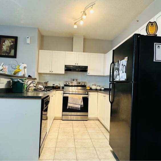 Photo du bâtiment - 333 Taravista Dr NE