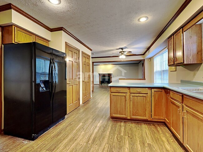 Foto del edificio - 6471 Willow Bend Dr