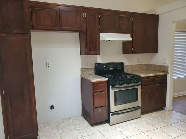 Foto del edificio - New Listing!