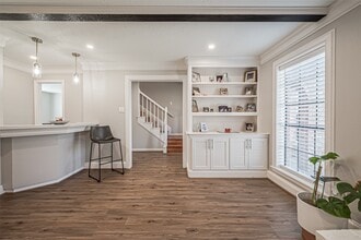 Building Photo - 15211 Camino Del Sol Dr
