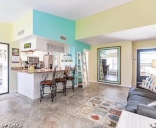 Building Photo - 5650 Trailwinds Dr