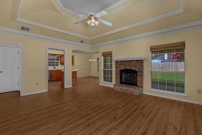 Building Photo - 4912 General Polk Dr