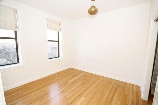Foto del edificio - 1 bedroom in NEW YORK NY 10009