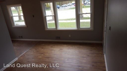 Foto del edificio - 2 br, 1 bath Apartment - 509 3 Mile Rd.