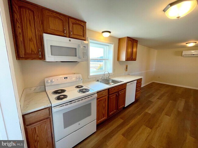 Foto del edificio - 44972 Serenity Farm Ln