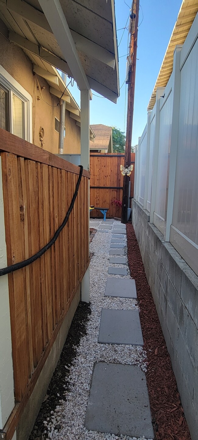 back area - 110 N San Marino Ave