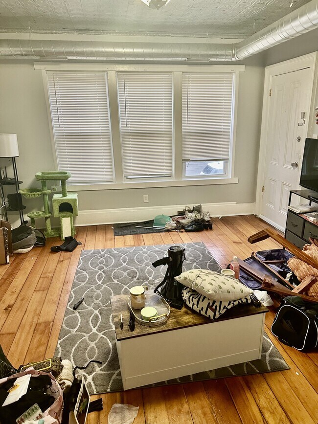 Foto del edificio - 2216 W 24th St