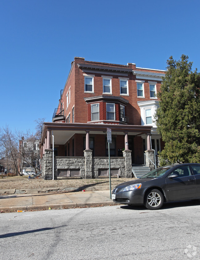 Building Photo - 2904 Guilford Ave