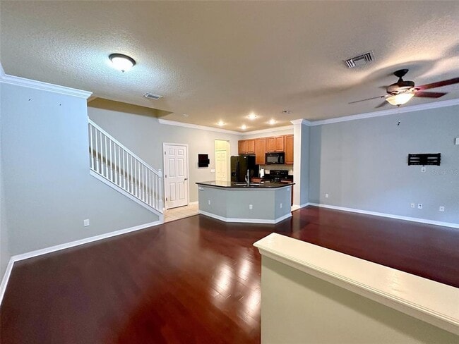 Building Photo - 7561 Tamarind Ave