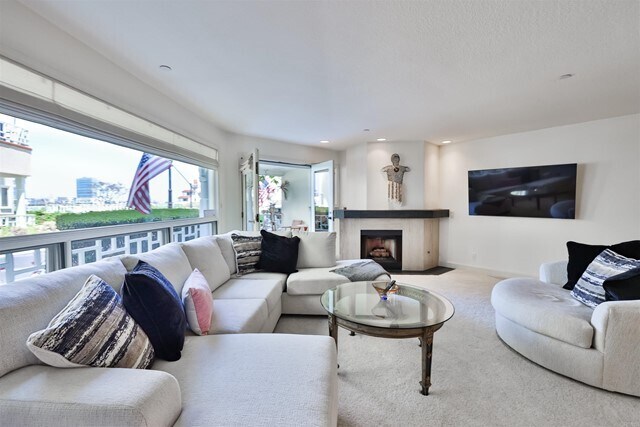 Foto principal - 1099 1st St