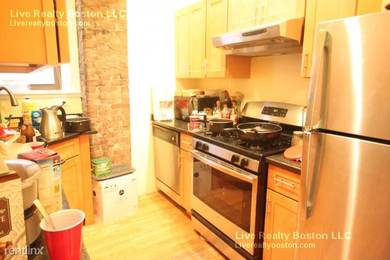 Building Photo - 42 Englewood Ave