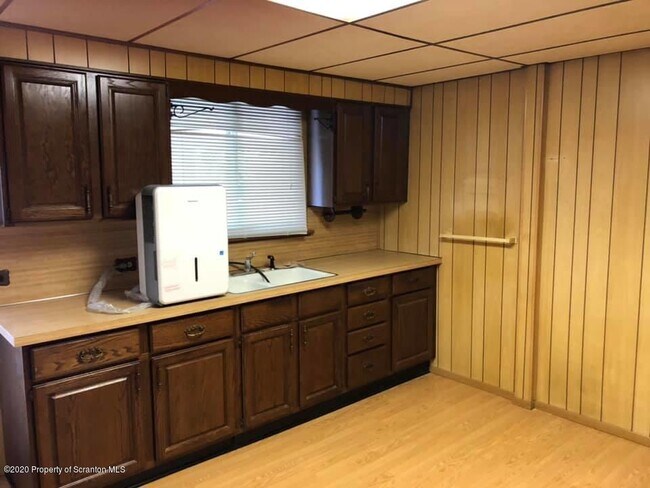 Building Photo - 1217-1219 Hampton St