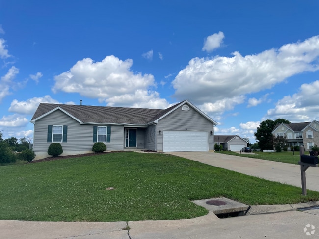 Building Photo - 153 Sweetgum Dr